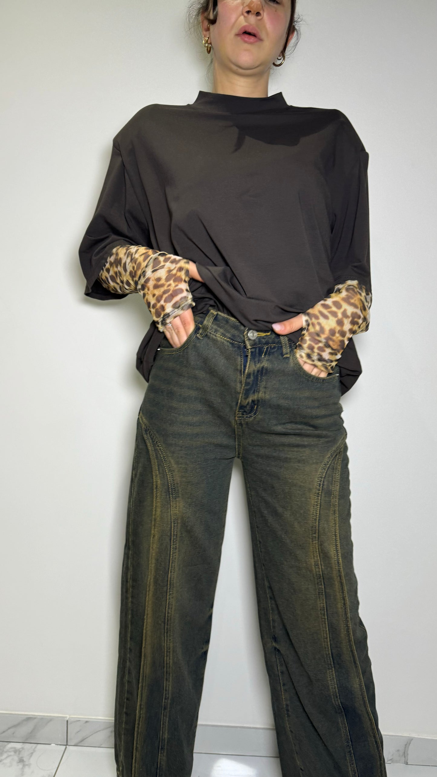 T-shirt con maniche Leopard